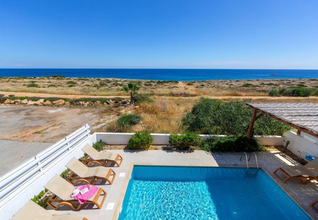 Villa in Protaras - Protaras Artisan Seafront Villa 1 Villa in Protaras - Protaras Artisan Seafront Villa 1