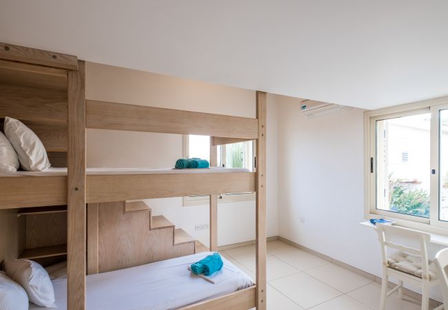 Villa in Protaras - Protaras Artisan Seafront Villa 7 Villa in Protaras - Protaras Artisan Seafront Villa 7