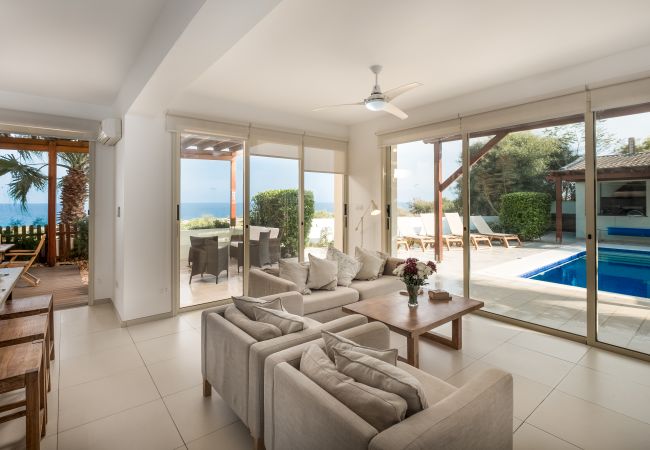 Villa in Protaras - Protaras Artisan Seafront Villa 7 Villa in Protaras - Protaras Artisan Seafront Villa 7