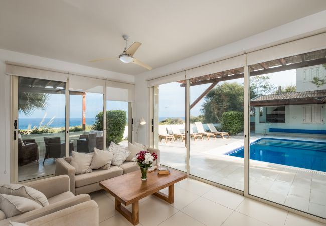 Villa in Protaras - Protaras Artisan Seafront Villa 7 Villa in Protaras - Protaras Artisan Seafront Villa 7