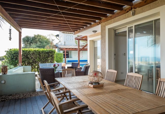 Villa in Protaras - Protaras Artisan Seafront Villa 7 Villa in Protaras - Protaras Artisan Seafront Villa 7