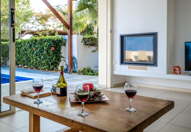 Villa in Protaras - Protaras Artisan Seafront Villa 7 Villa in Protaras - Protaras Artisan Seafront Villa 7