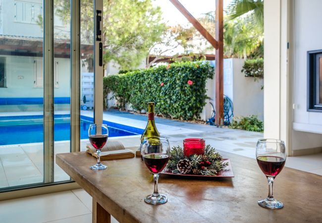 Villa in Protaras - Protaras Artisan Seafront Villa 7 Villa in Protaras - Protaras Artisan Seafront Villa 7