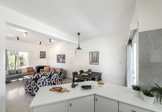 Villa in Ayia Napa - Cape Greco Palm Trees Villa Villa in Ayia Napa - Cape Greco Palm Trees Villa