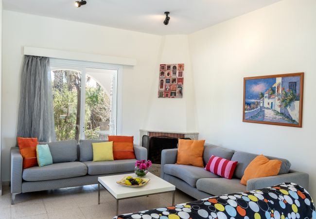 Villa in Ayia Napa - Cape Greco Palm Trees Villa Villa in Ayia Napa - Cape Greco Palm Trees Villa