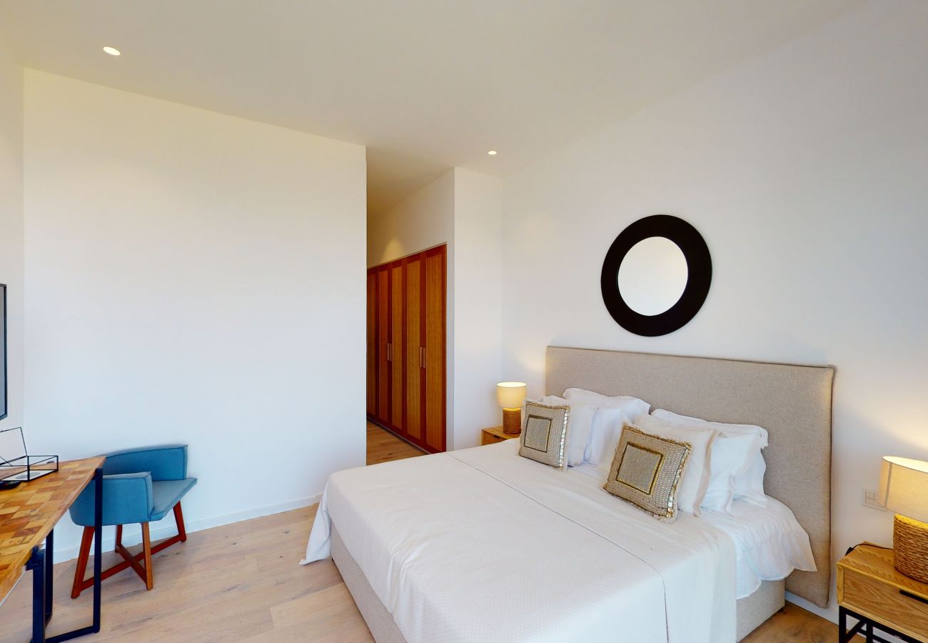 Villa in Protaras - Periyiali Seafront Villa Athina