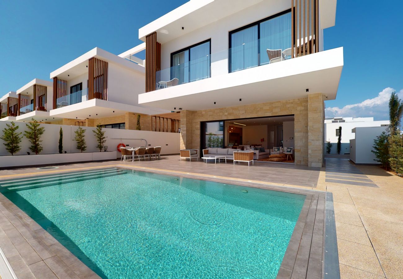Villa in Protaras - Periyiali Side Seaview Villa Erato