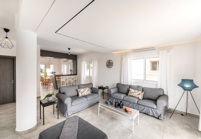 Villa in Ayia Napa - Napa Bay View Villa 3 Villa in Ayia Napa - Napa Bay View Villa 3