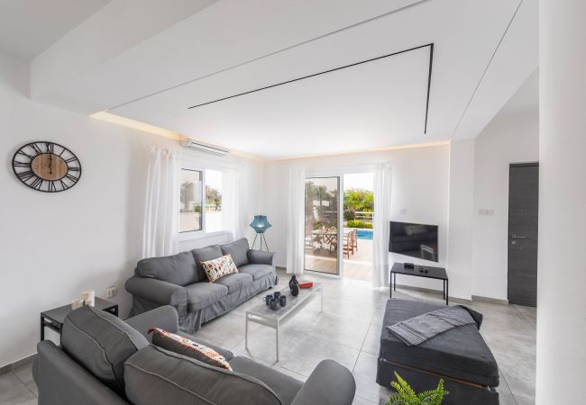 Villa in Ayia Napa - Napa Bay View Villa 3 Villa in Ayia Napa - Napa Bay View Villa 3