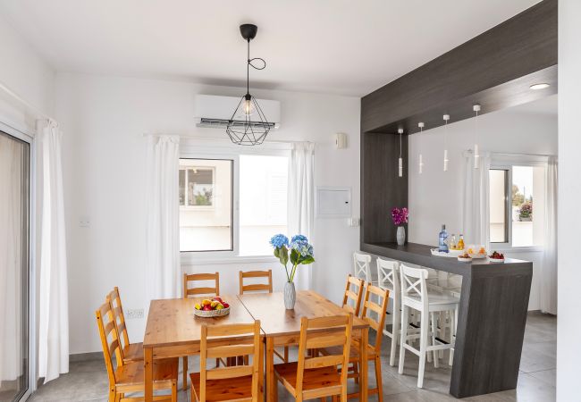 Villa in Ayia Napa - Napa Bay View Villa 3 Villa in Ayia Napa - Napa Bay View Villa 3