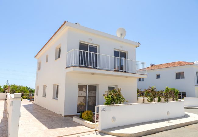 Villa in Ayia Napa - Napa Bay View Villa 3 Villa in Ayia Napa - Napa Bay View Villa 3