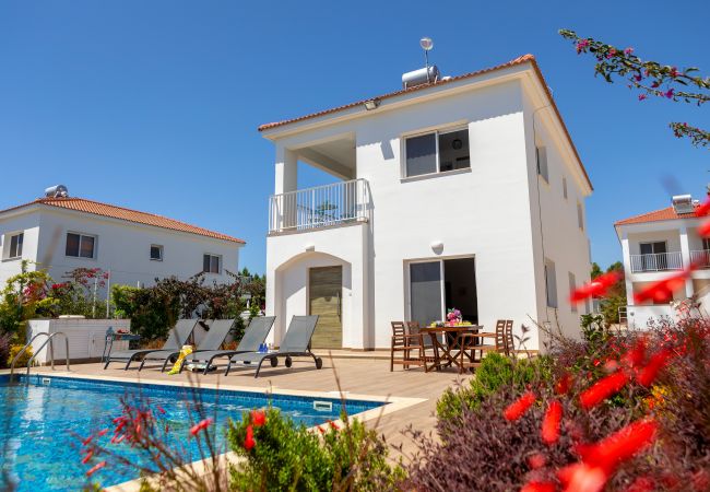 Villa in Ayia Napa - Napa Bay View Villa 3 Villa in Ayia Napa - Napa Bay View Villa 3