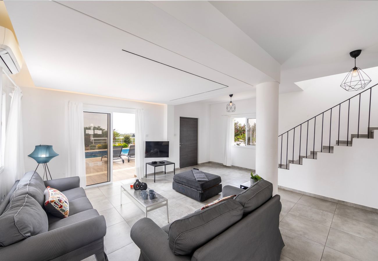 Villa in Ayia Napa - Napa Bay View Villa 3