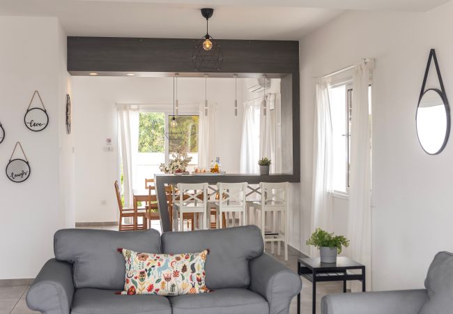 Villa in Ayia Napa - Napa Bay View Villa 4 Villa in Ayia Napa - Napa Bay View Villa 4