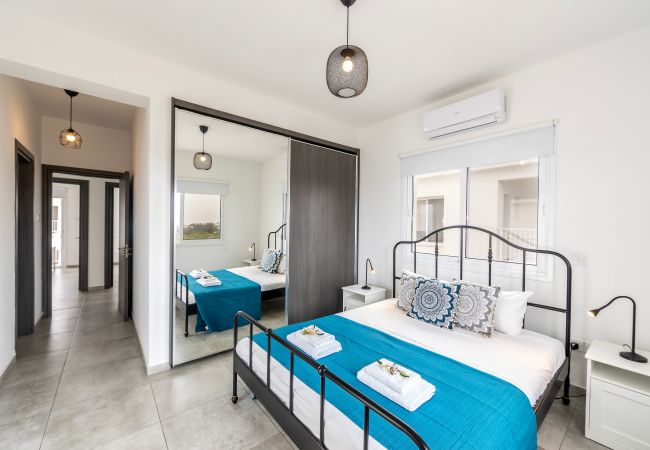 Villa in Ayia Napa - Napa Bay View Villa 4 Villa in Ayia Napa - Napa Bay View Villa 4