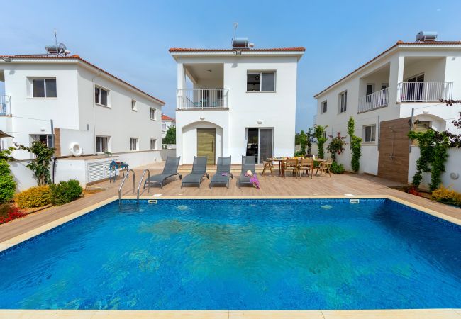 Villa in Ayia Napa - Napa Bay View Villa 4 Villa in Ayia Napa - Napa Bay View Villa 4