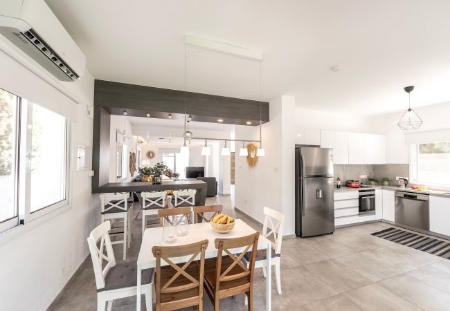 Villa in Ayia Napa - Napa Bay View Villa 7 Villa in Ayia Napa - Napa Bay View Villa 7