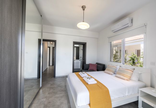 Villa in Ayia Napa - Napa Bay View Villa 7 Villa in Ayia Napa - Napa Bay View Villa 7