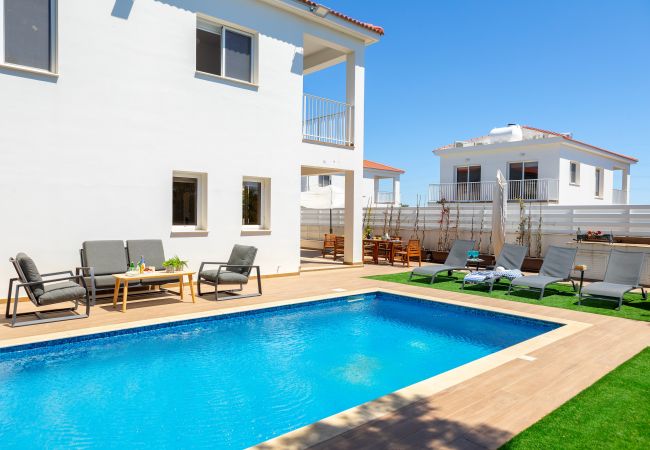 Villa in Ayia Napa - Napa Bay View Villa 7 Villa in Ayia Napa - Napa Bay View Villa 7