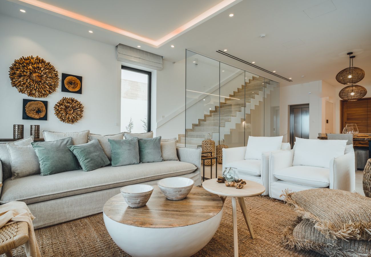 Villa in Protaras - Periyiali Seafront Villa Ira