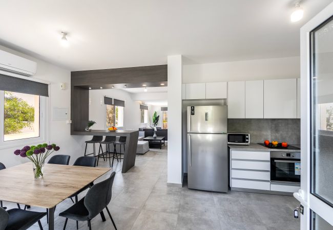 Villa in Ayia Napa - Napa Bay View Villa 8 Villa in Ayia Napa - Napa Bay View Villa 8