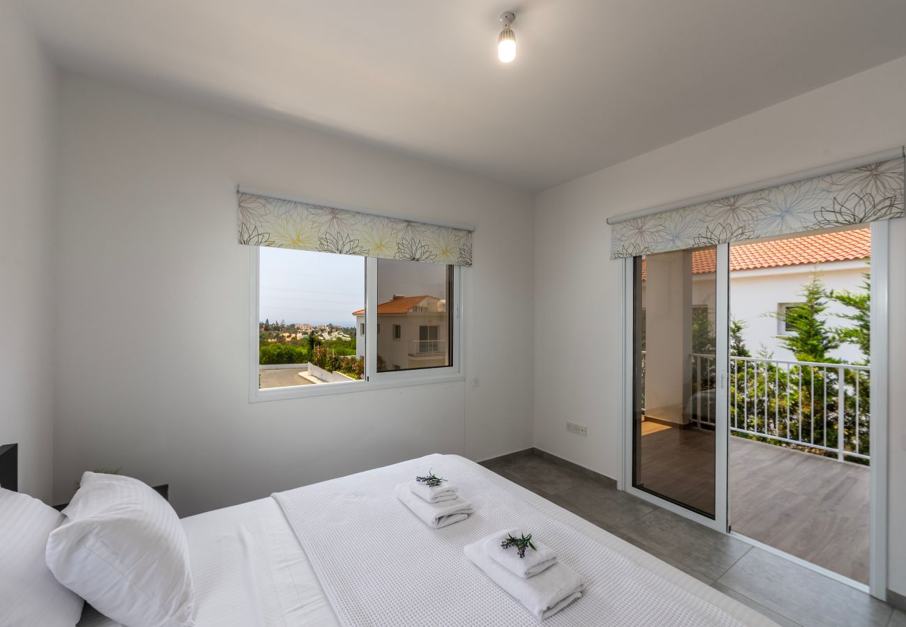 Villa in Ayia Napa - Napa Bay View Villa 8