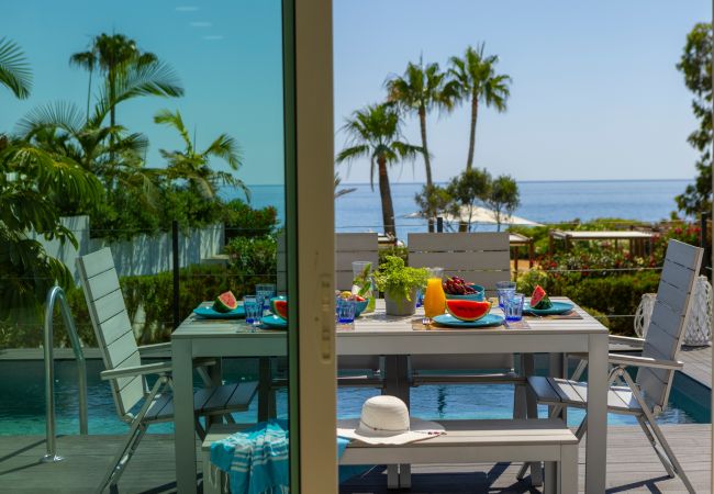 Villa in Protaras - Protaras Sunrise Zen Seafront Villa Villa in Protaras - Protaras Sunrise Zen Seafront Villa