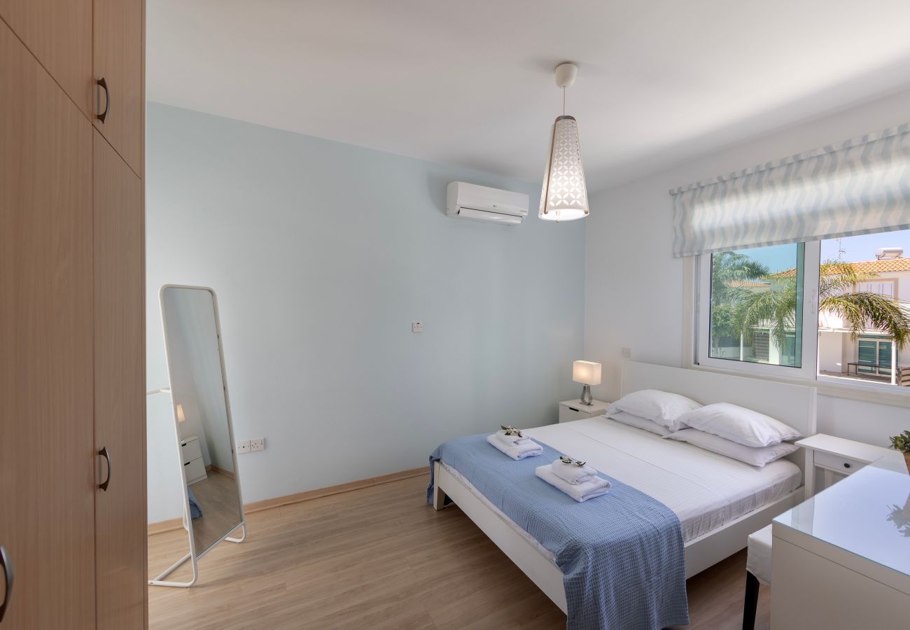 Villa in Protaras - Protaras Sunrise Zen Seafront Villa