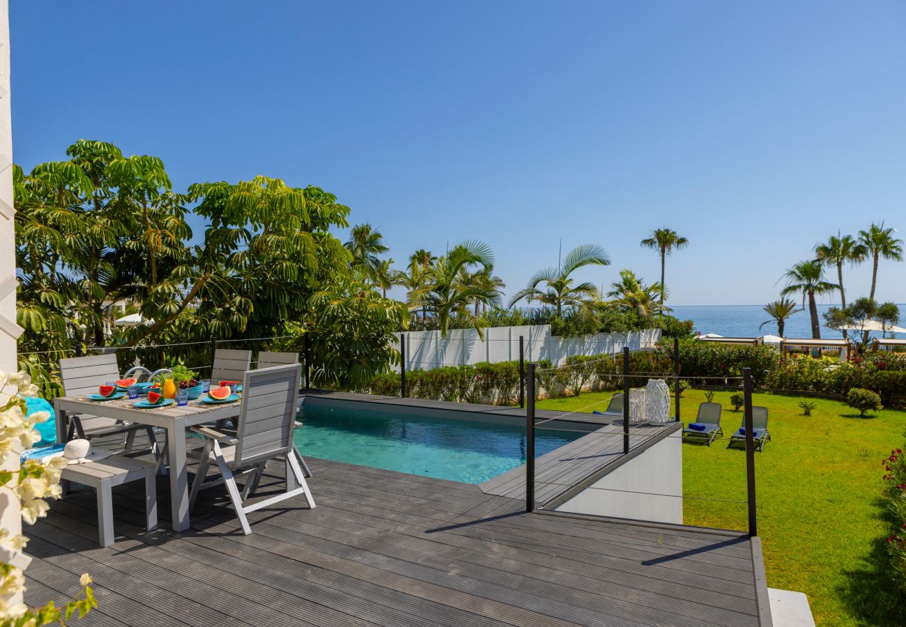 Villa in Protaras - Protaras Sunrise Zen Seafront Villa