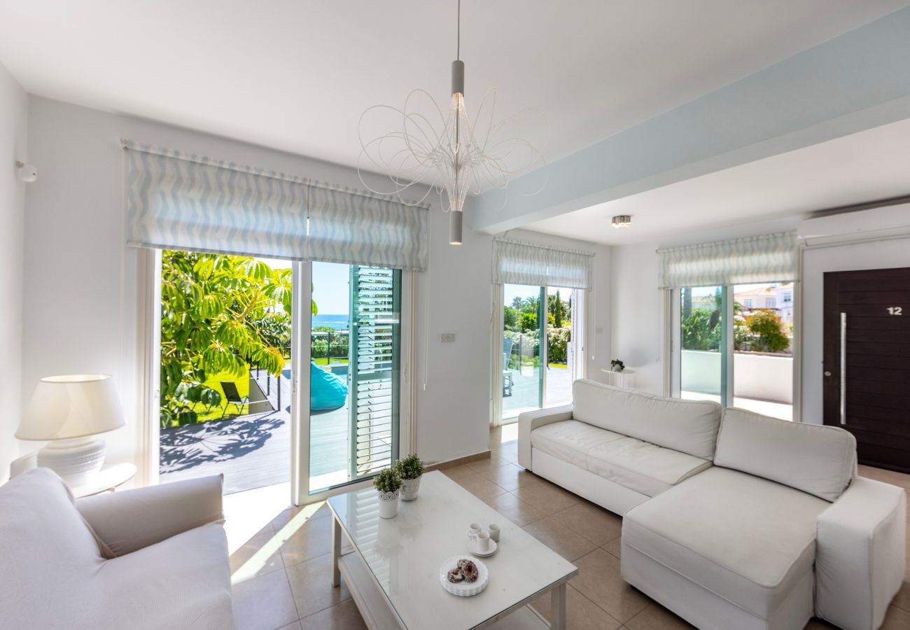 Villa in Protaras - Protaras Sunrise Zen Seafront Villa