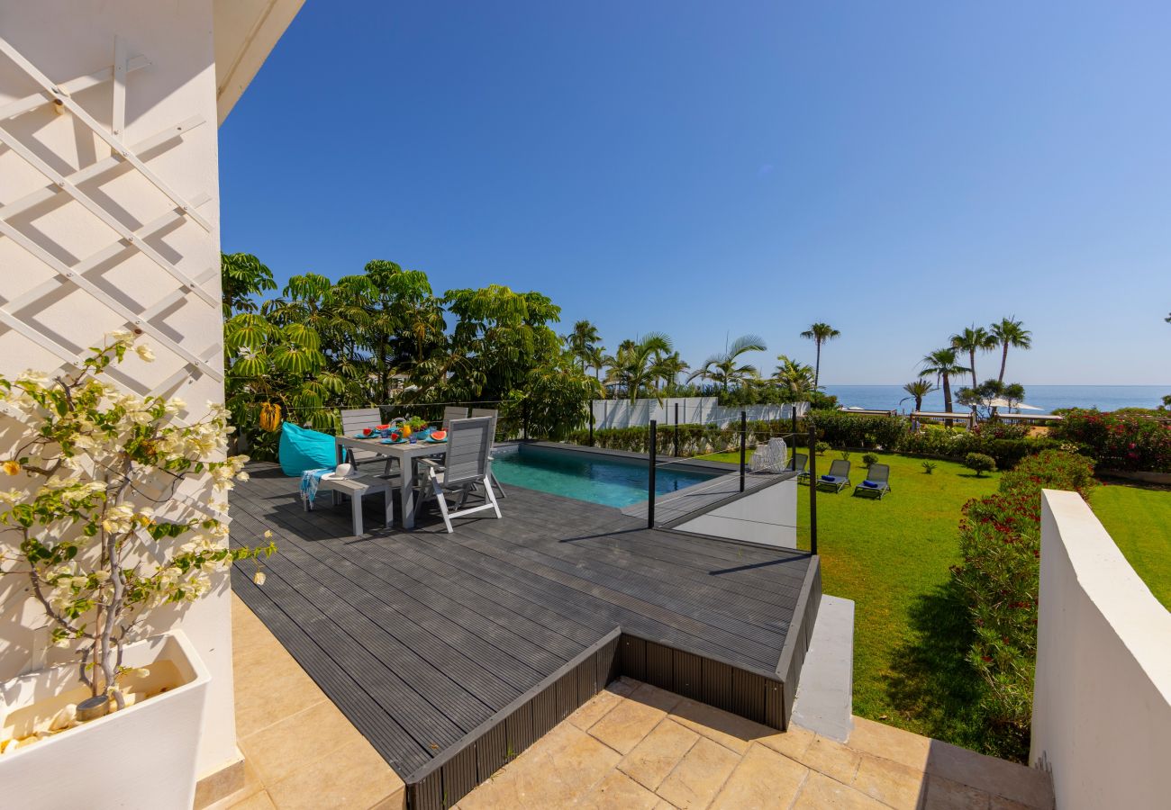 Villa in Protaras - Protaras Sunrise Zen Seafront Villa