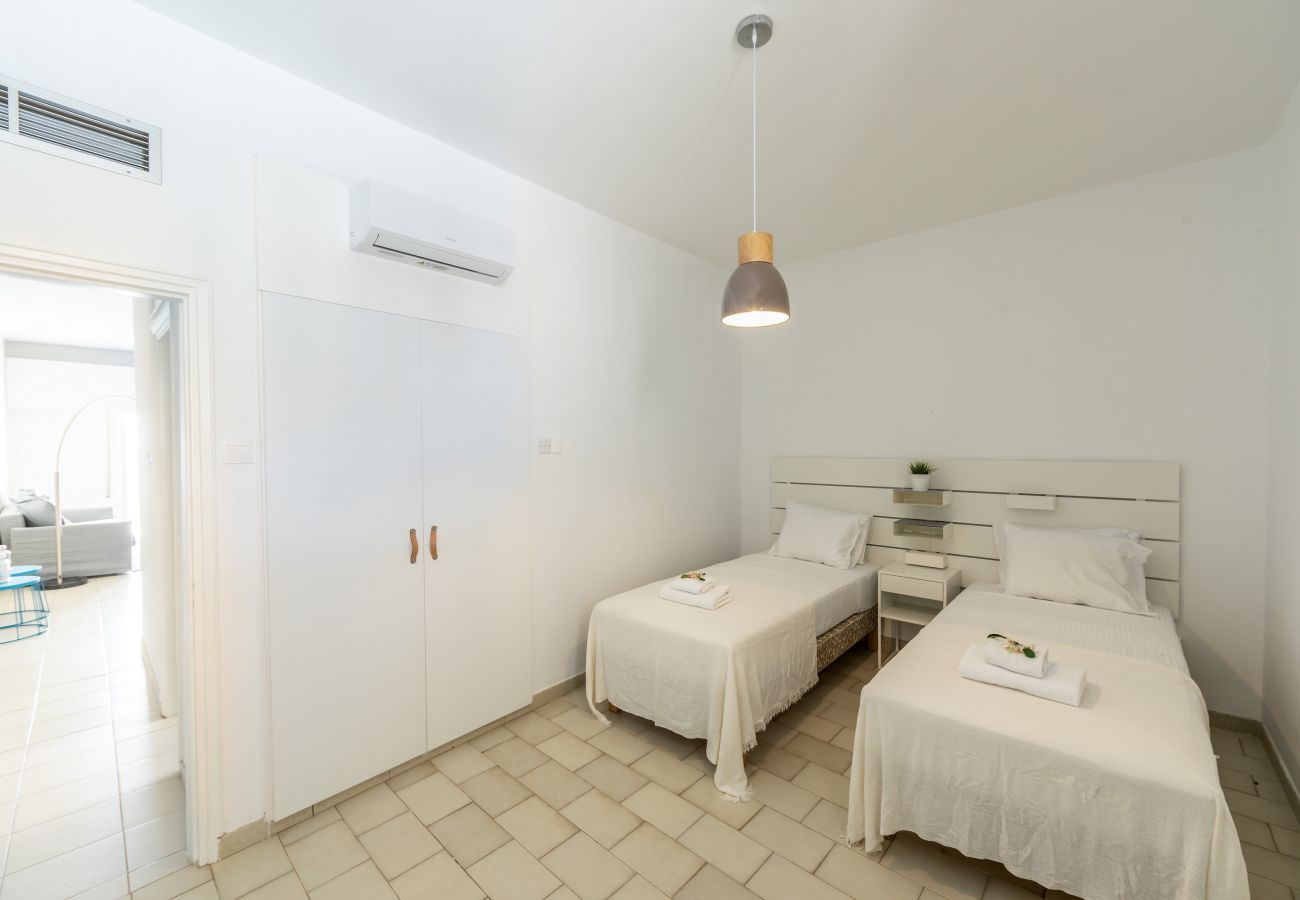 Apartment in Protaras - Protaras H2O Seafront Suite
