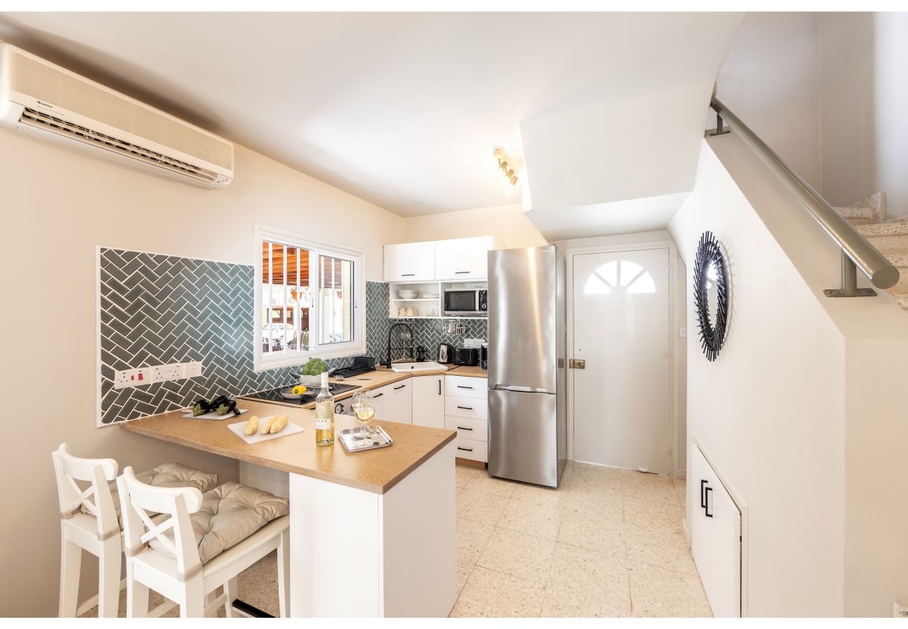 Villa in Larnaca - Anas Kiti Seaside Villa