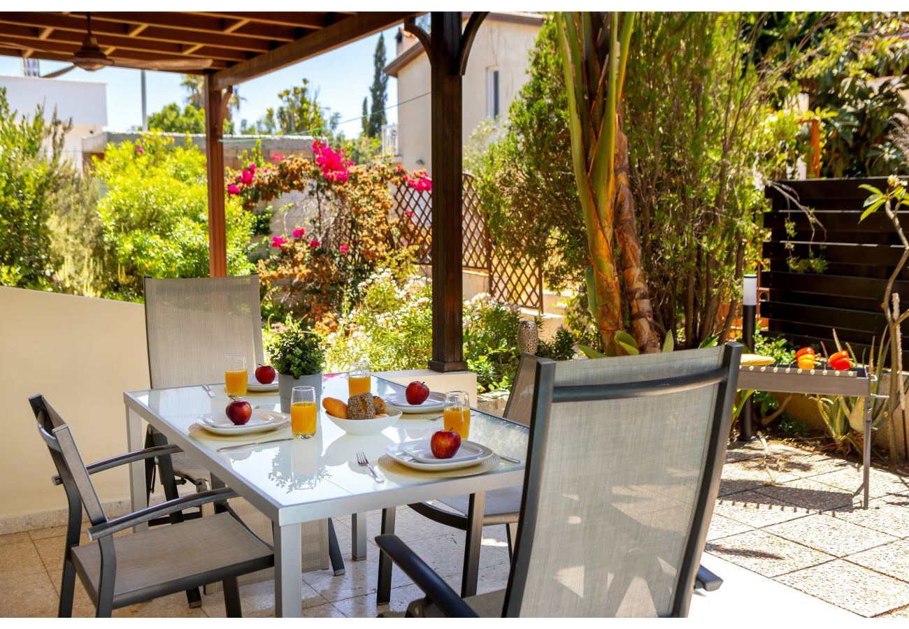 Villa in Larnaca - Anas Kiti Seaside Villa