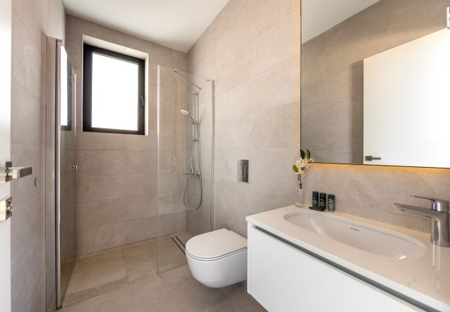 Villa in Protaras - Protaras Periyiali Seaside Villa 33 Villa in Protaras - Protaras Periyiali Seaside Villa 33