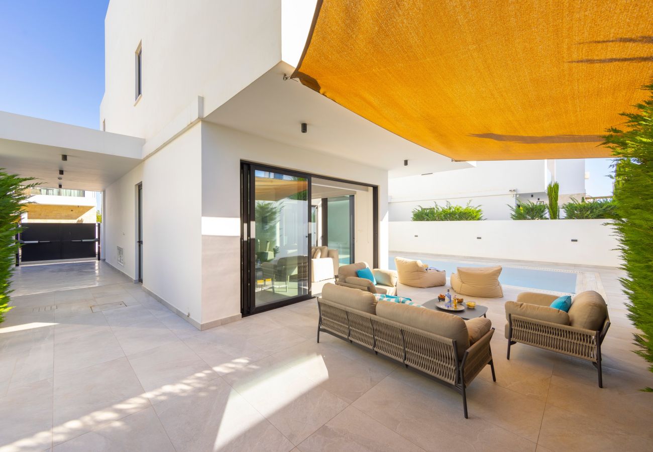 Villa in Protaras - Protaras Periyiali Seaside Villa 33