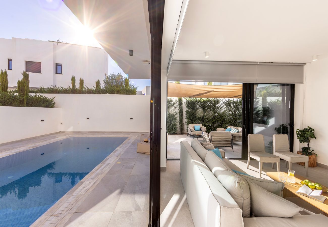 Villa in Protaras - Protaras Periyiali Seaside Villa 33