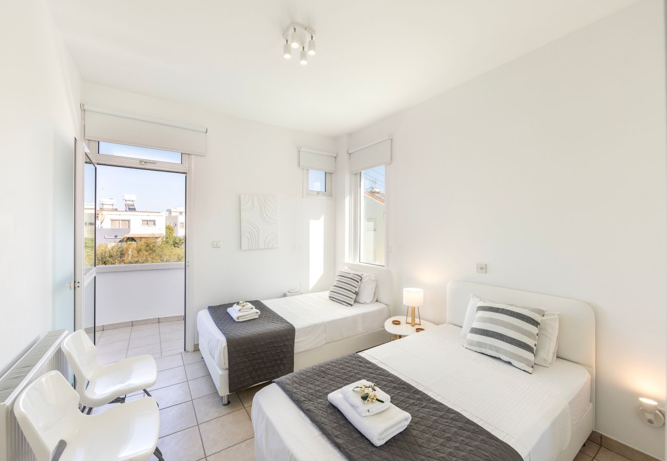 Villa in Larnaca - Faros Beachfront Villa Larnaca