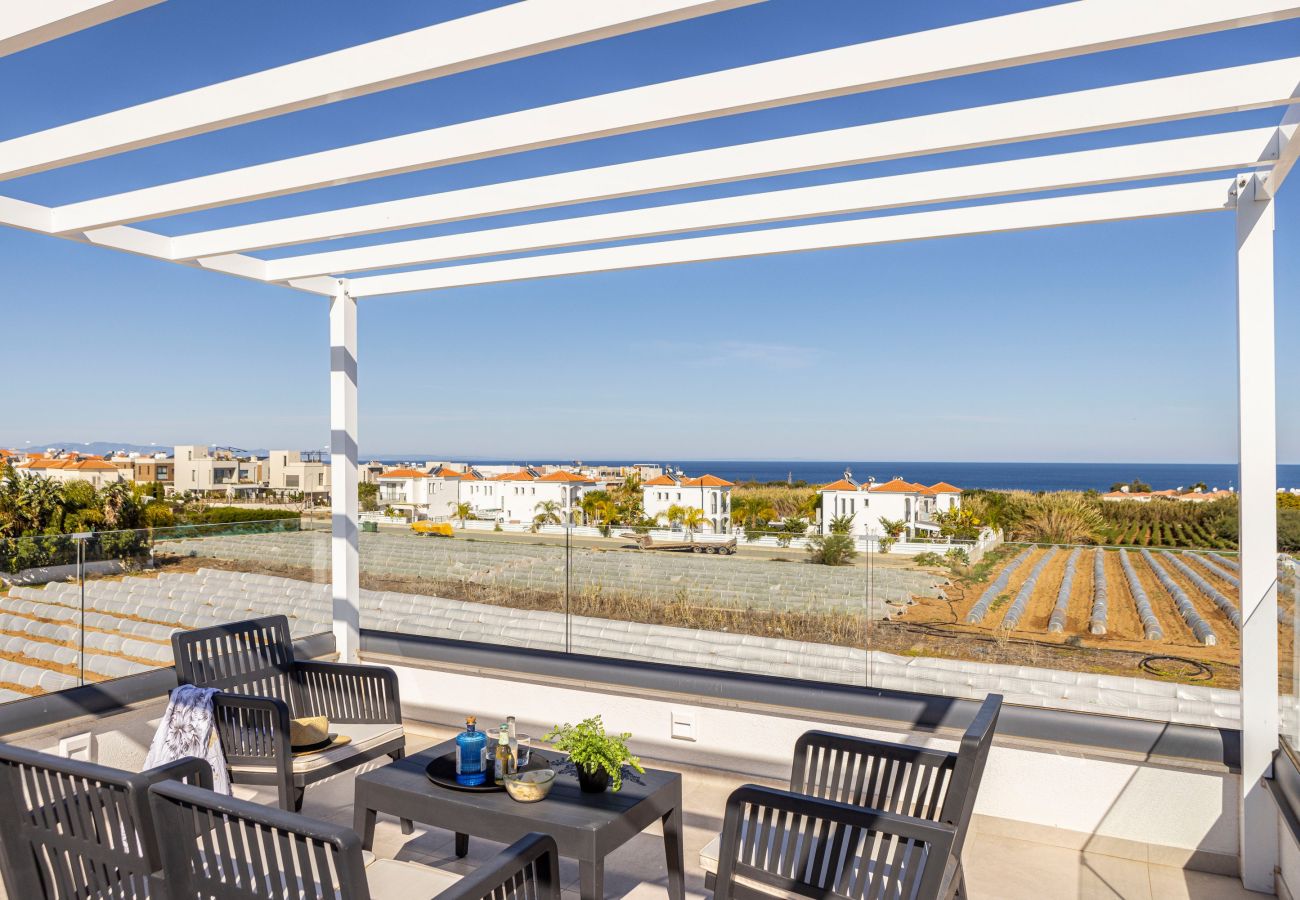 Villa in Protaras - Protaras Hestia Seaside Villa B6