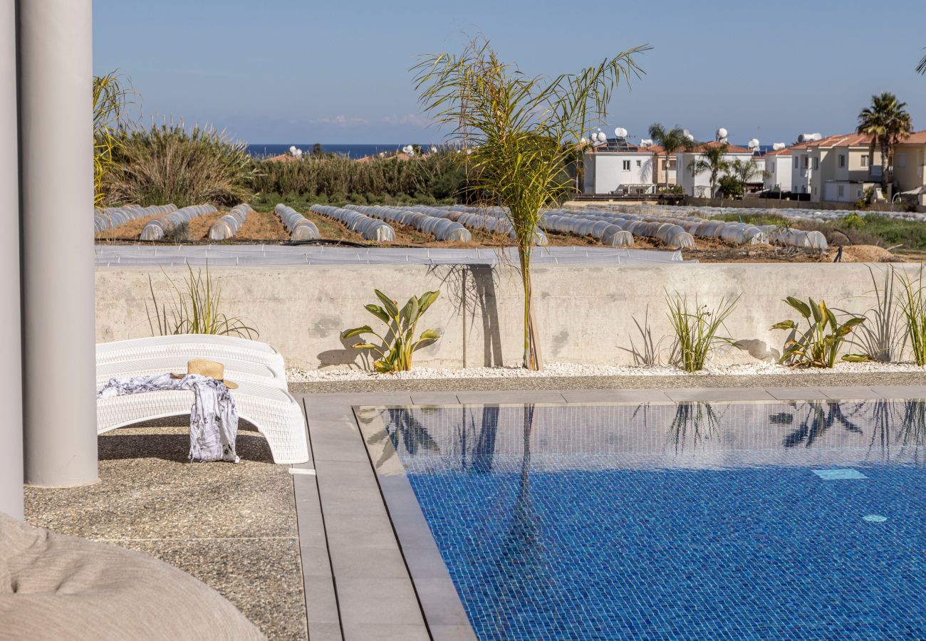 Villa in Protaras - Protaras Hestia Seaside Villa B6