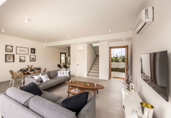 Villa in Protaras - Protaras By the Bay Villa 32 Villa in Protaras - Protaras By the Bay Villa 32