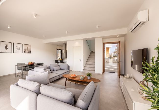 Villa in Protaras - Protaras By the Bay Villa 33 Villa in Protaras - Protaras By the Bay Villa 33