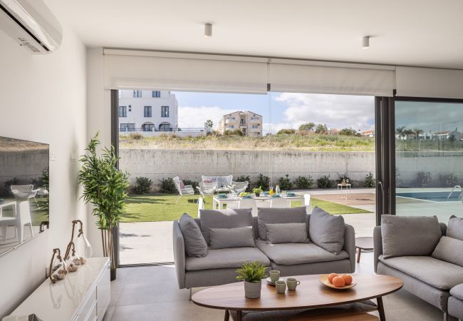 Villa in Protaras - Protaras By the Bay Villa 33 Villa in Protaras - Protaras By the Bay Villa 33