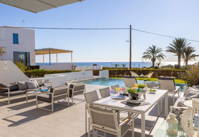 Villa in Protaras - Protaras Elaia Luxury Seafront Villa Villa in Protaras - Protaras Elaia Luxury Seafront Villa