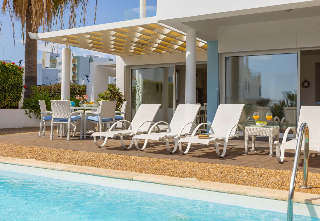 Villa in Protaras - Protaras Nausica Blue Seaside Villa