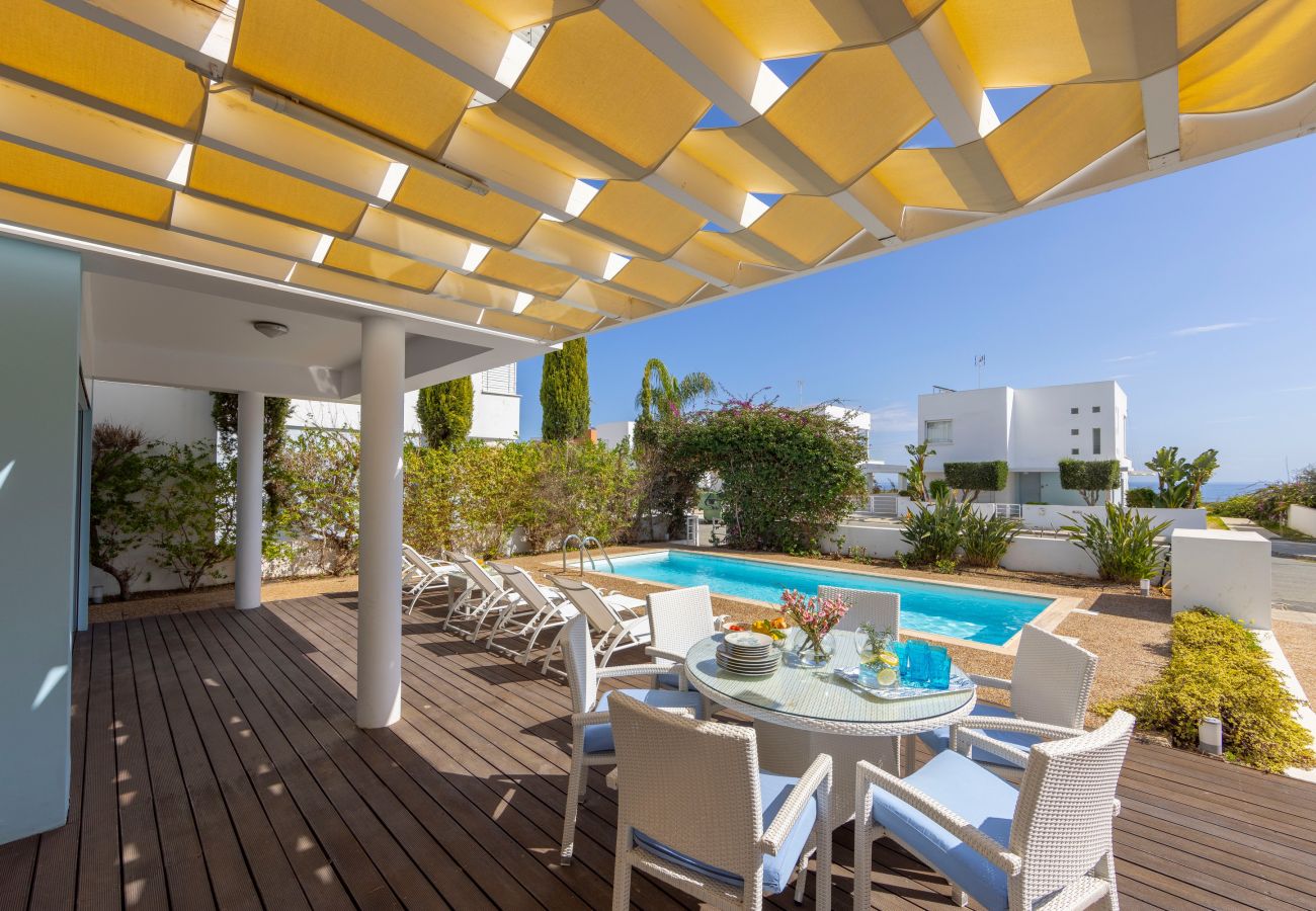 Villa in Protaras - Protaras Nausica Blue Seaside Villa