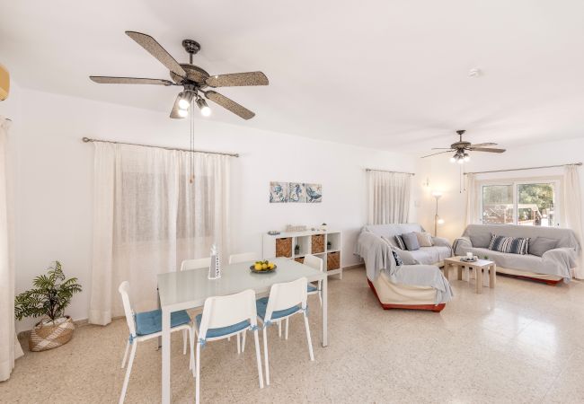 Villa in Ayia Napa - Ayia Thekla Sea Breeze Villa Villa in Ayia Napa - Ayia Thekla Sea Breeze Villa