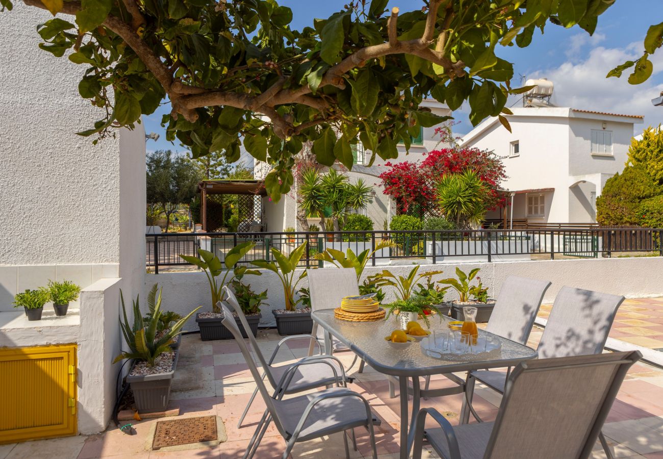 Villa in Ayia Napa - Ayia Thekla Sea Breeze Villa