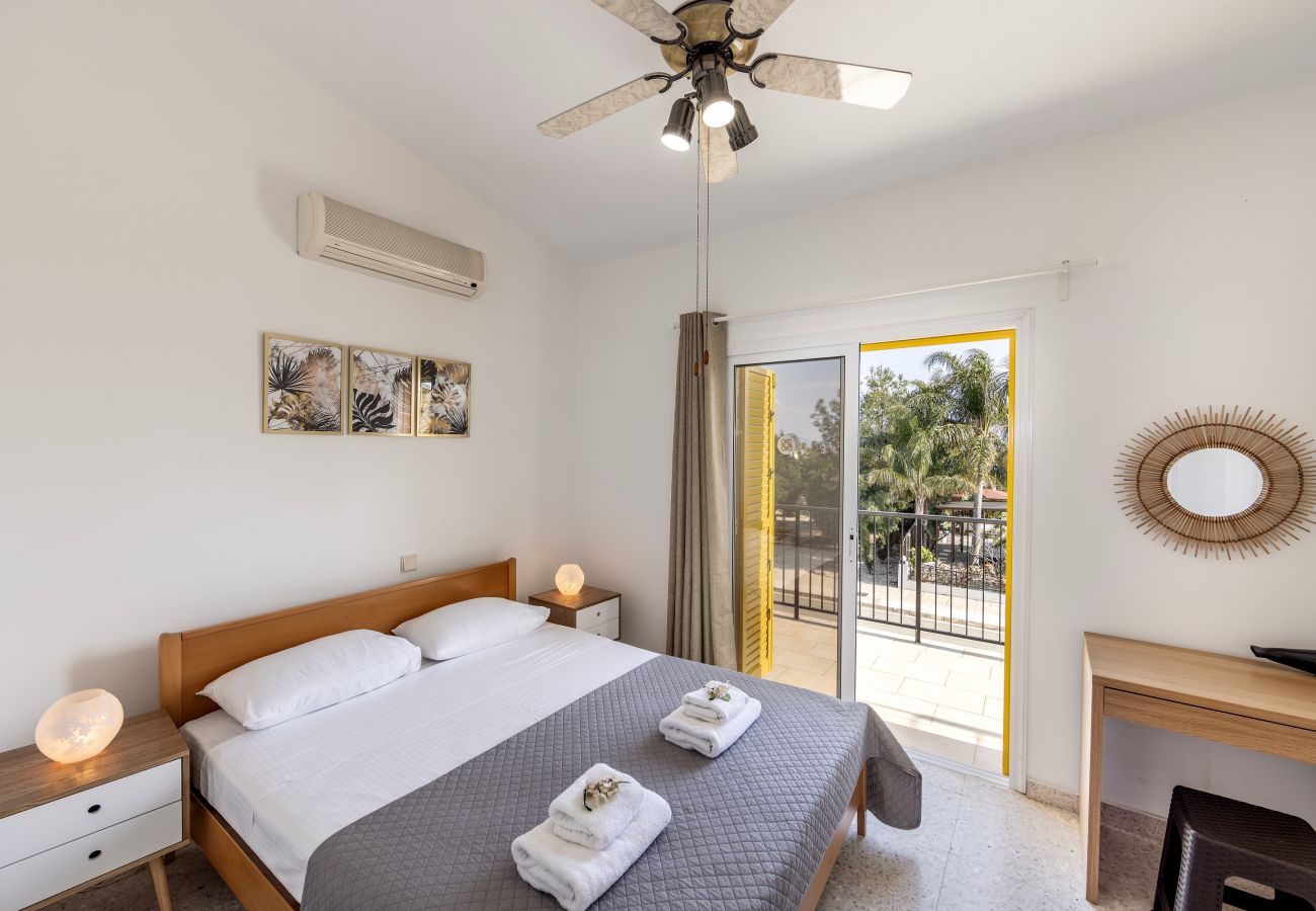 Villa in Ayia Napa - Ayia Thekla Sea Breeze Villa