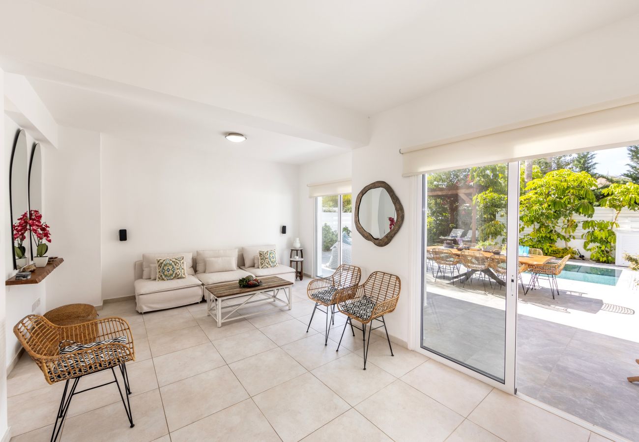 Villa in Protaras - Narcissos Seaside Villa 3